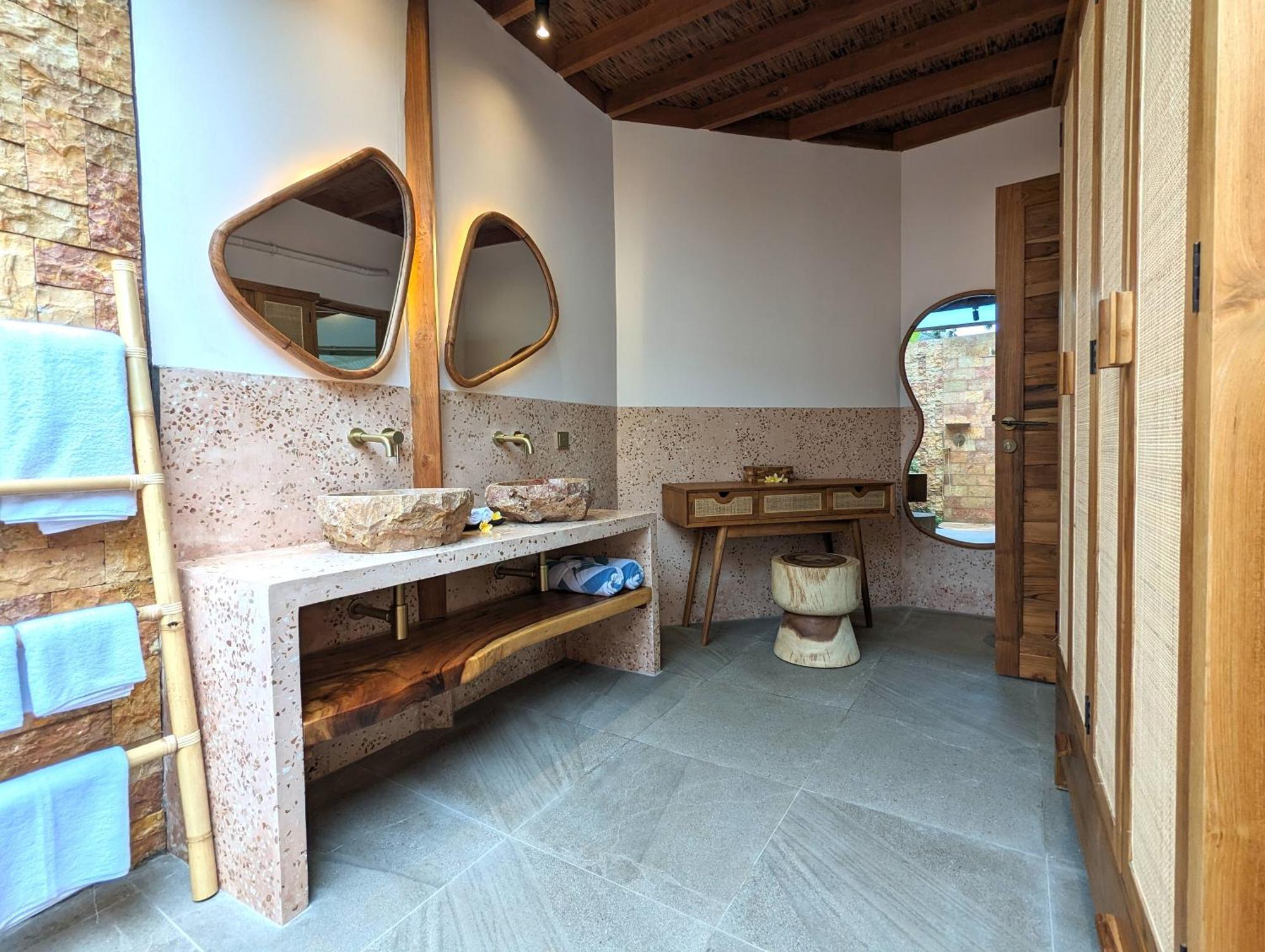 Puri Dajuma Terrace Eco Lodge & Spa Selemadeg  외부 사진